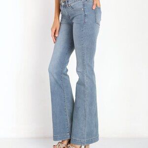 FREE PEOPLE Mid-Rise Flare Stretch Denim Jeans Size 27 Stevie Wash